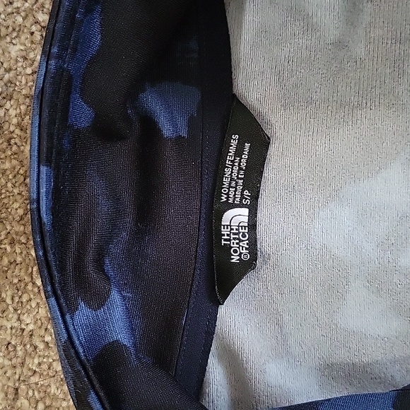 The North Face Zip-up Lightweight Jacket - Picture 4 of 5